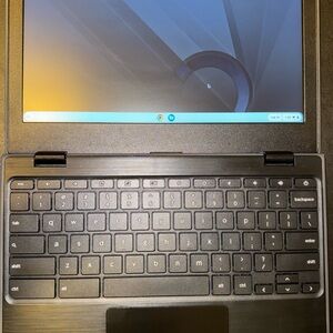 Lenovo 100e Chromebook 2nd Gen MTK | 11.6” | 4GB RAM | 32GB | Charger Included